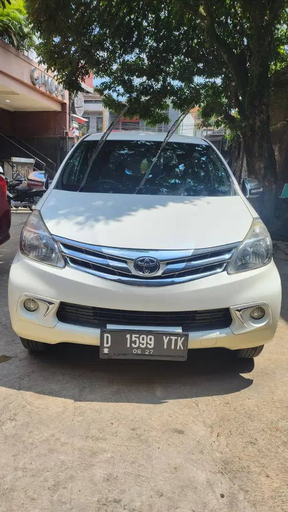 TOYOTA AVANZA (2013)
