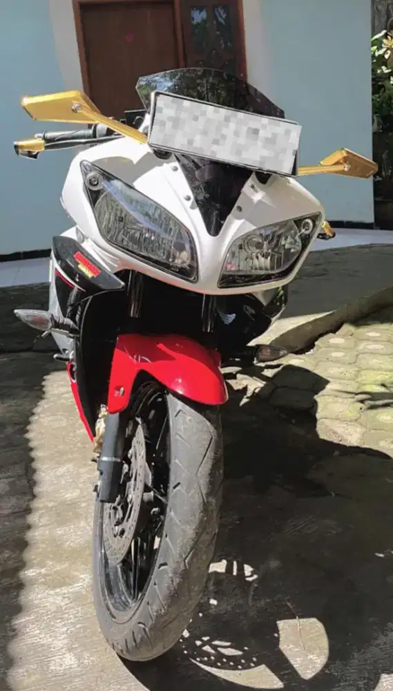 R15 V2 Merah Putih