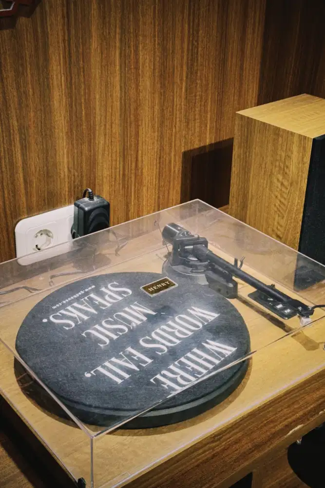 DIBUTUHKAN ART CUCI GOSOK