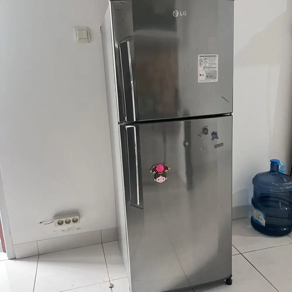 Kulkas 2 Pintu Merk LG