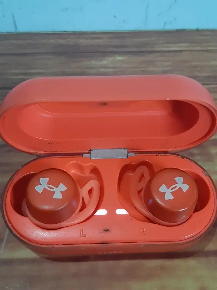 TWS JBL Under Armor Original