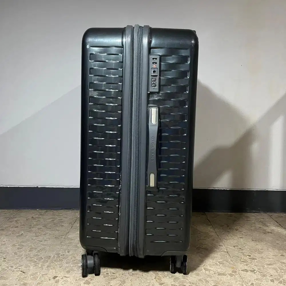 Koper Giordano Besar