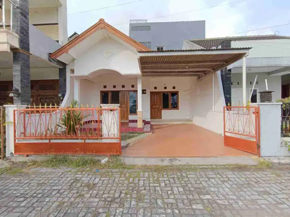 Rumah view sawah area jl. gito gati