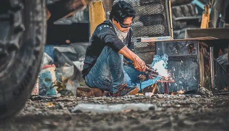 DICARI TUKANG SIPIL UNTUK JADI PEKERJA TETAP (BUKAN BORONGAN)