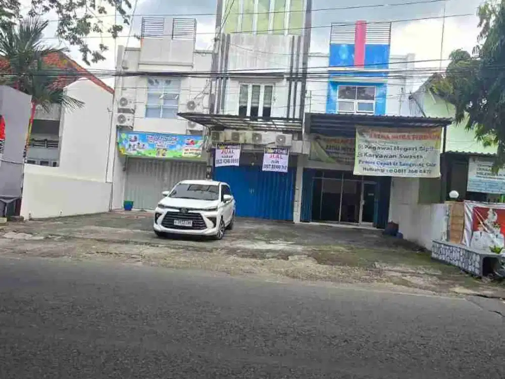 Sidoarjo. jalan Kartini. tengah kota. murah