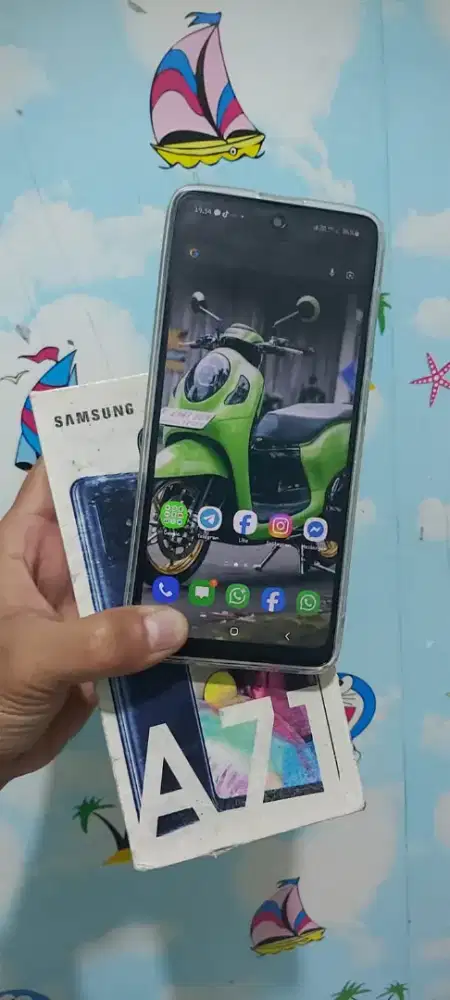 Samsung A71 fullset
Ram 8/128
Snapdragon 730