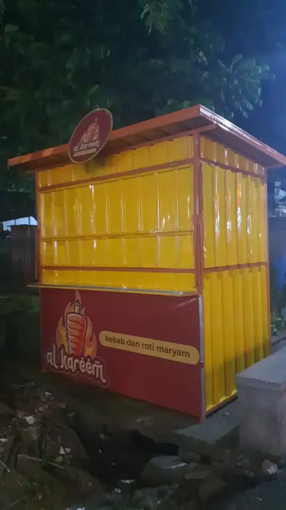 Dicari pegawai untuk stand kebab