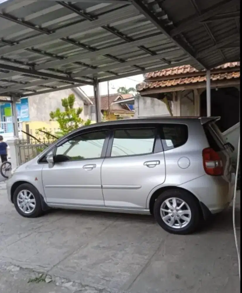 Jazz 2005 plat B Tangerang