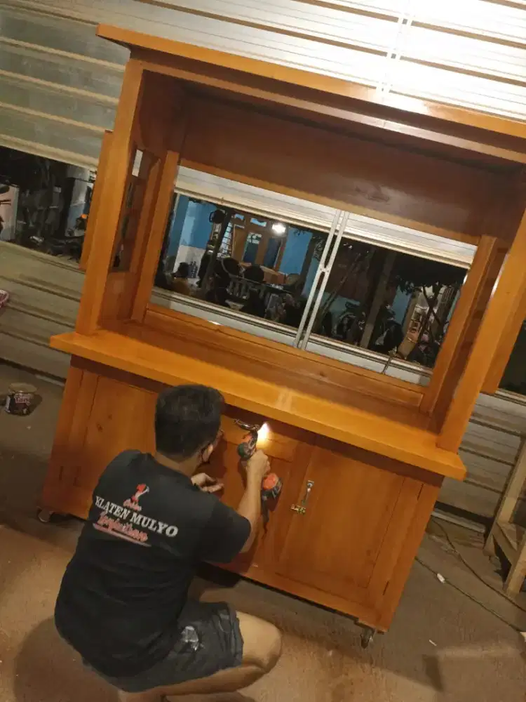 Gerobak Angkringan Bakso Mie Ayam PeceL Bubur Sate Martabak Ronde dlL