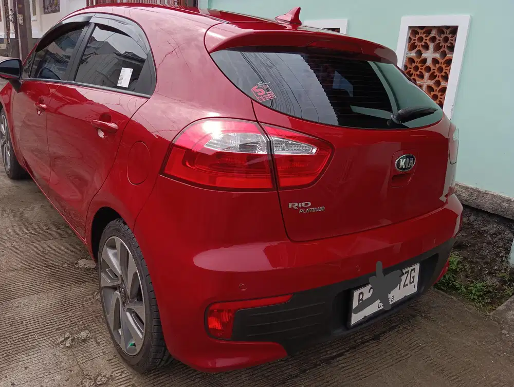 Kia Rio 2017 Bensin