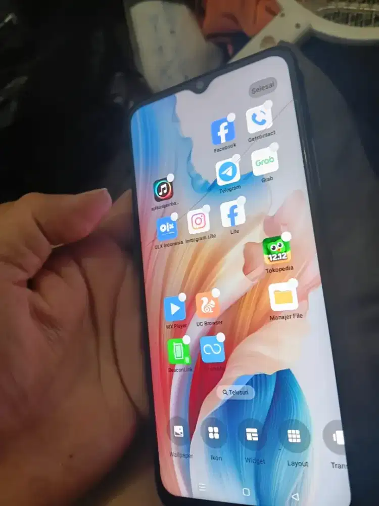 Oppo a18  hitam ram 4+4/128