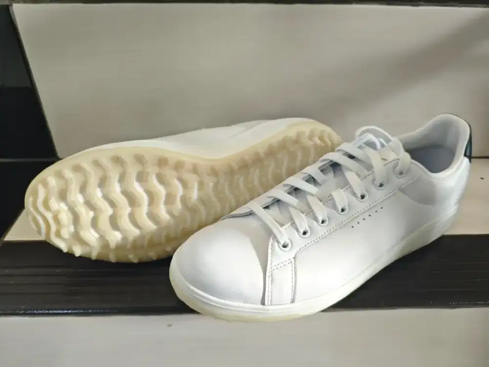 Sepatu Golf Adidas 45 1/3