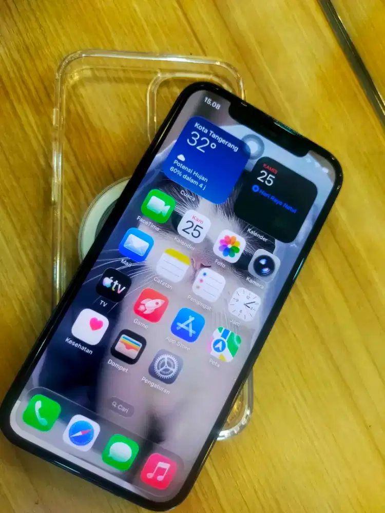 Iphone 12 inter 64gb wifi only lengkap mulus nominus