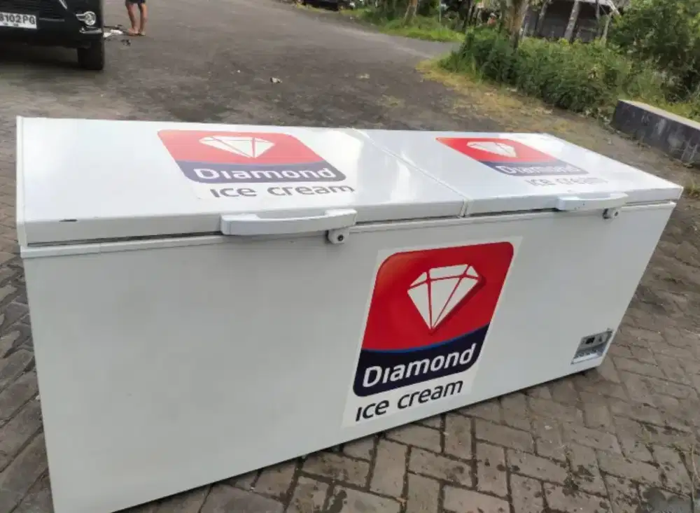 Freezer Box 710 Liter Original Segel Super Dingin Dan Beku