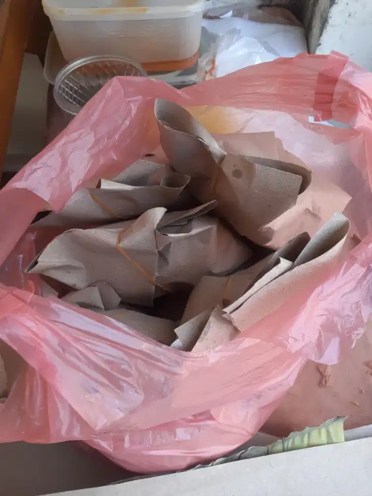 pekerja wanita untuk rumah makan