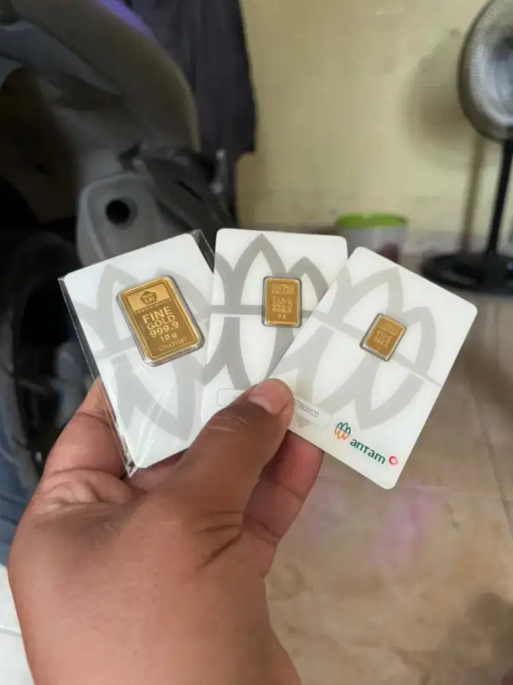 Logam mulia Antam