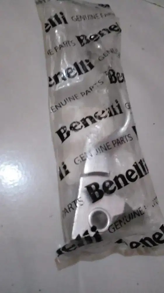 Benelli handle rem tangan