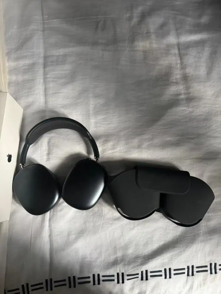Airpods Max Like New
