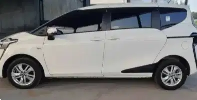 Toyota Sienta 2018 Bensin