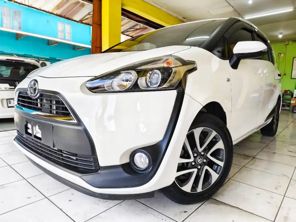 TOYOTA SIENTA 1.5 V AT 2017 MATIC PERFECT CONDS TOP ORISINIL NO Q 2018