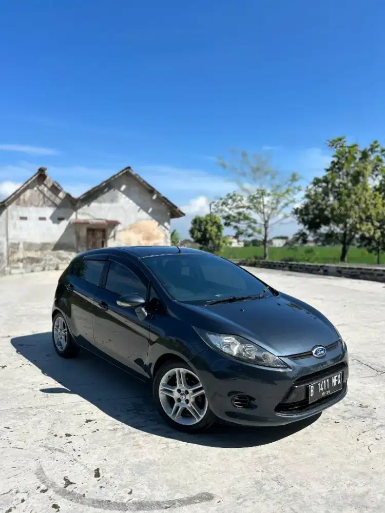 Ford Fiesta 2011 Matic Istimewa