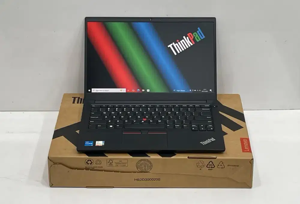 Thinkpad nya masih baru nih
