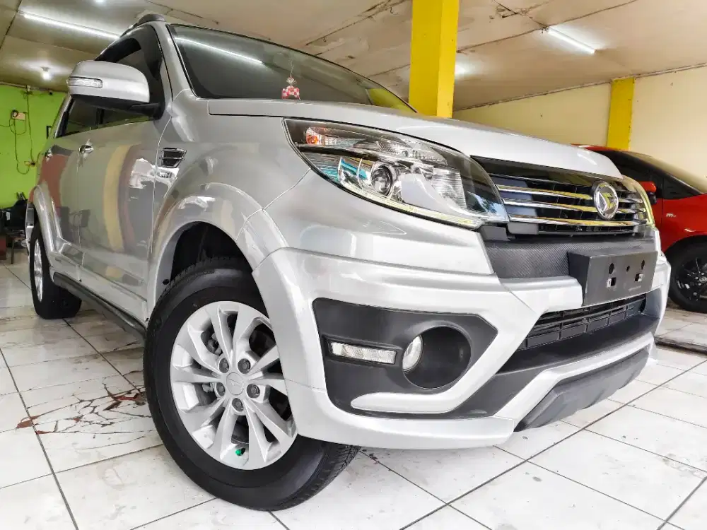 DAIHATSU TERIOS R ADVENTURE AT 2017 MATIC PERFECT TOP ORISINIL NO 2016