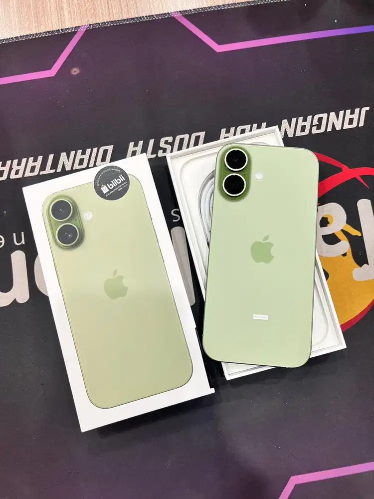 iphone 17 256gb sage brand new