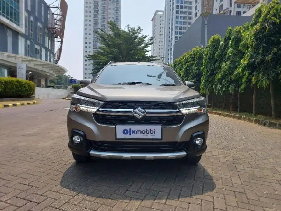 DP MURAH Suzuki XL7 1.5 Zeta Bensin-MT 2021 CHFDB
