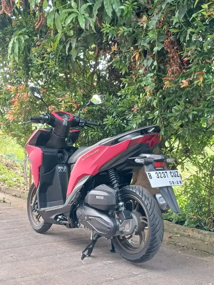 KM 9rb Honda New Vario 125 CBS ISS thn 2024