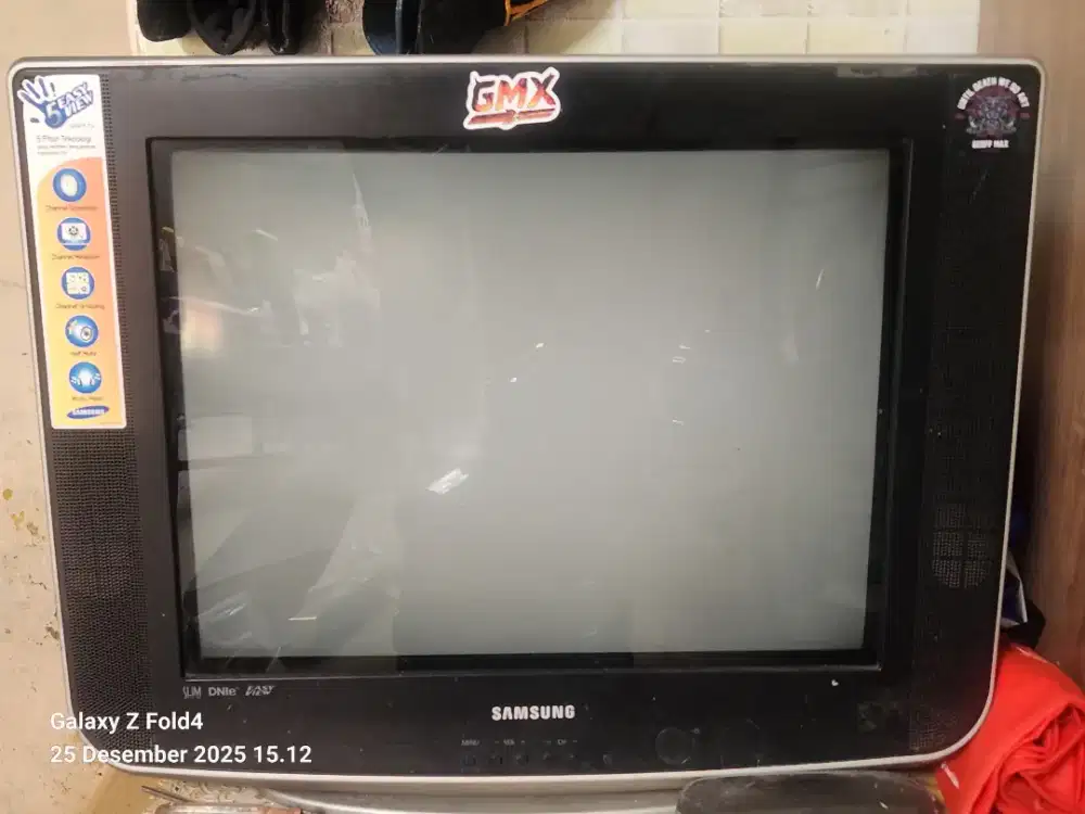 Dijual tv samsung 21 inci