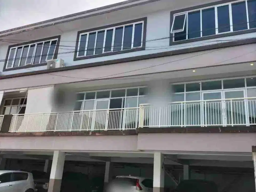 SEWA Ruko 2 Berderet Haji Nawi Cilandak Jakarta Selatan 2 Lantai Siap Huni 275 Jt/Thn/Ruko