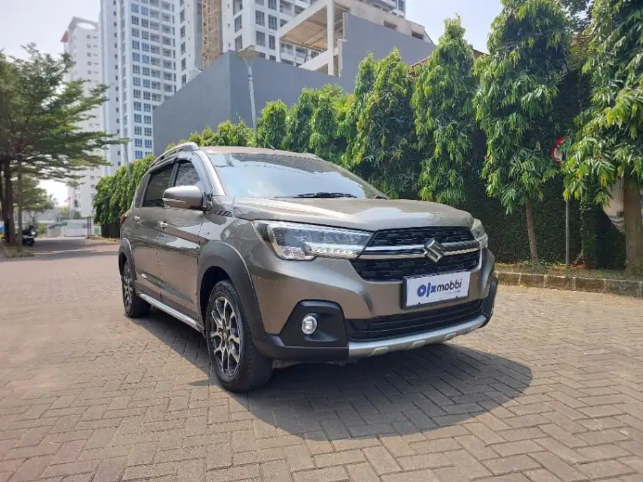DP MURAH Suzuki XL7 1.5 Zeta Bensin-MT 2021 CHFDB