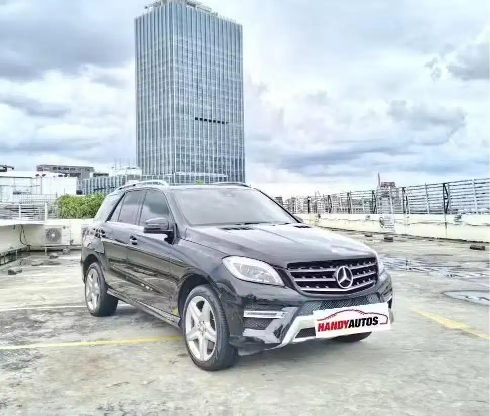 Mercedes Benz ML400 AMG Tahun 2014 Automatic Hitam Metalik