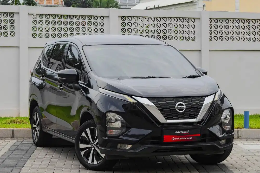 Nissan Livina New VE Livina VE 1.5 AT Matic 2019 Hitam, FULL RECORD!!!