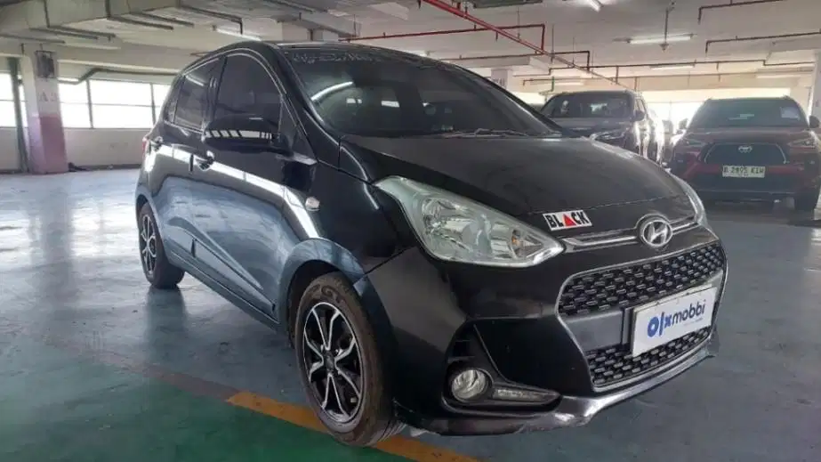 DP Rendah 4,JT Hyundai Grand i10 1.2 GLX Bensin-MT 2017 Hitam