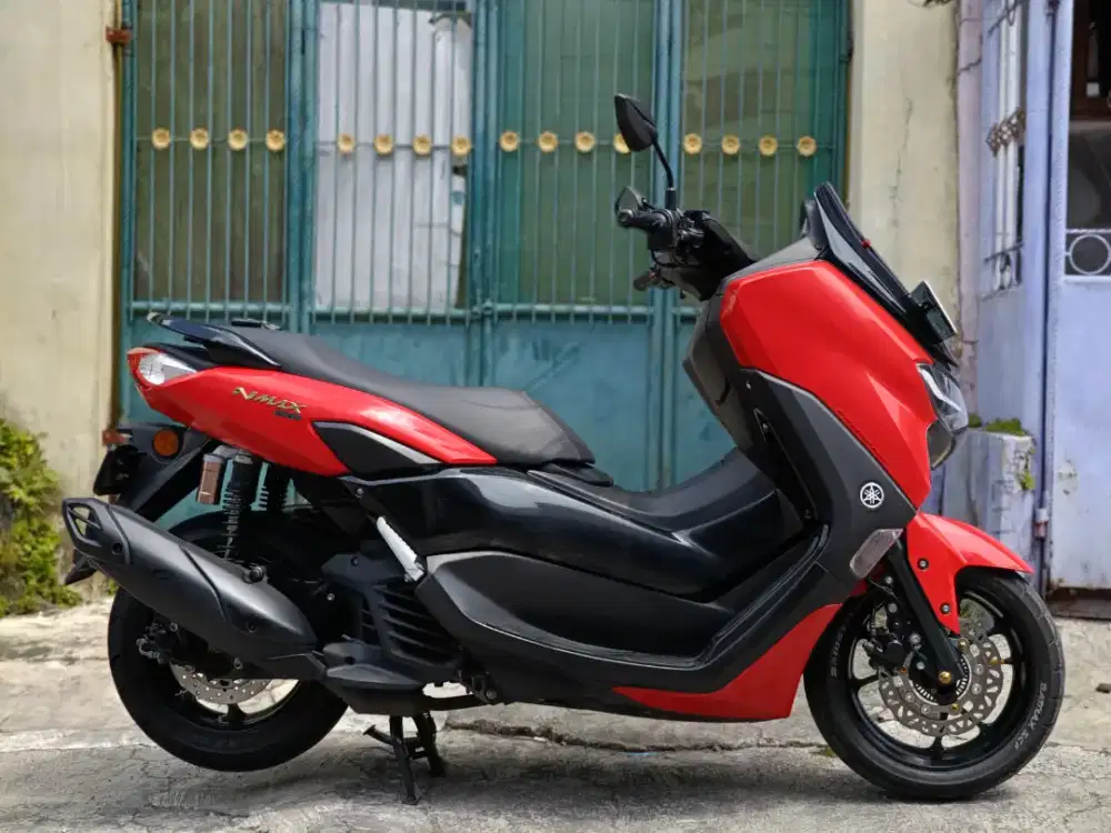 Nmax connected tahun 2022 keyless/tt boleh gan cash lebih bagus