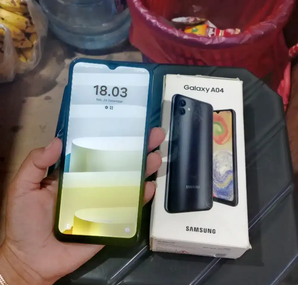 Samsung Galaxy A04 ram 4+4/64 fullset.