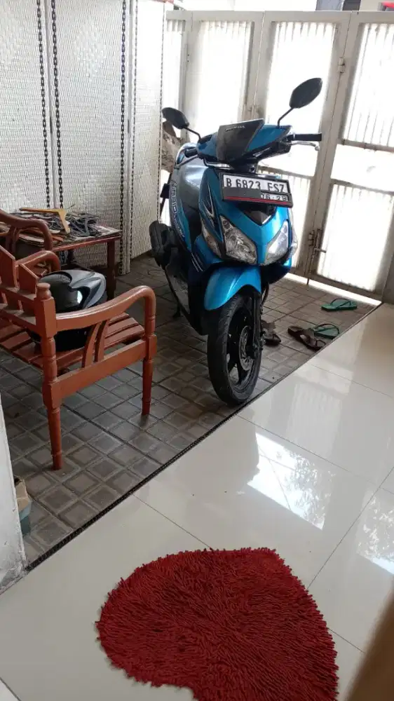 Vario 2009 pajak off 5thn surat ada body bagus