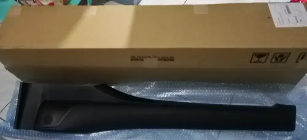 Interior Toyota Alphard Rear slide door car curtain window