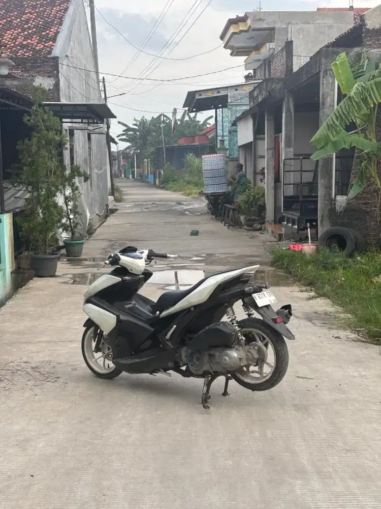 dijual aerox tahun 2018 akhir type R