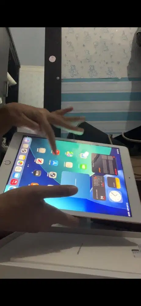 iPad 8th gen 256 GB Rose Gold