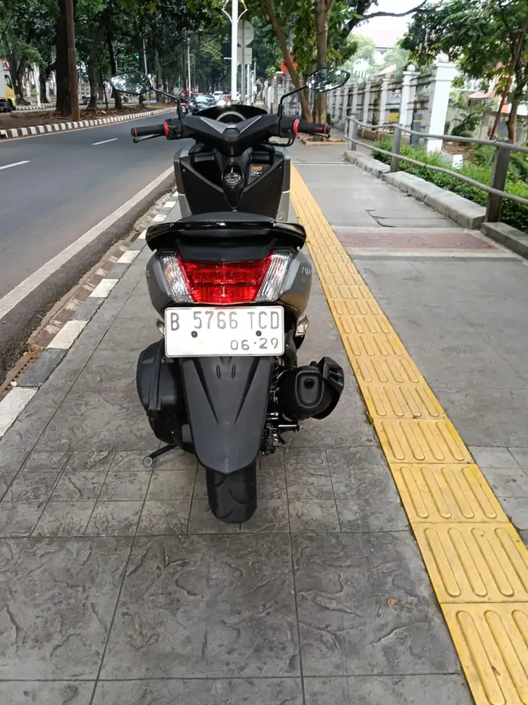 DP MINIM 1.500 CASH KREDIT YAMAHA N MAX OLD THN 2019 PAJAK IDUP