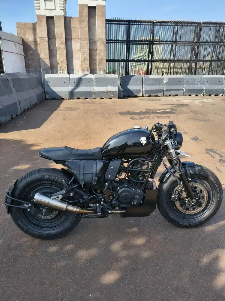 Cafe Racer Ganteng & Surat Lengkap Pajak ON Panjang