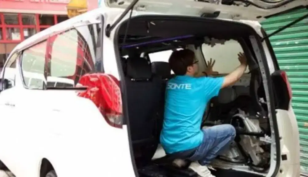 Bengkel kaca film mobil bisa di panggil harga murah