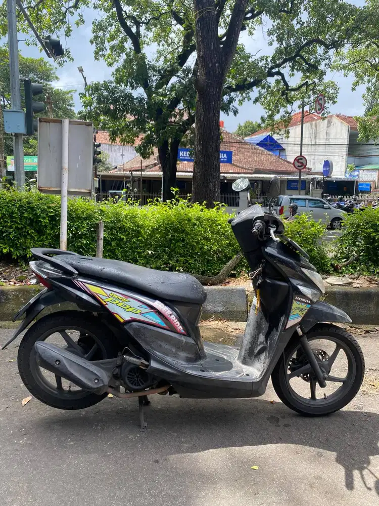 JUAL CEPAT MOTOR HONDA BEAT POP 2016