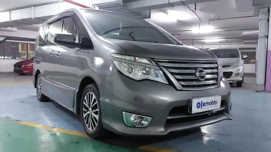 DP Rendah 8,JT Nissan Serena 2.0 Highway Star Bensin-AT 2016