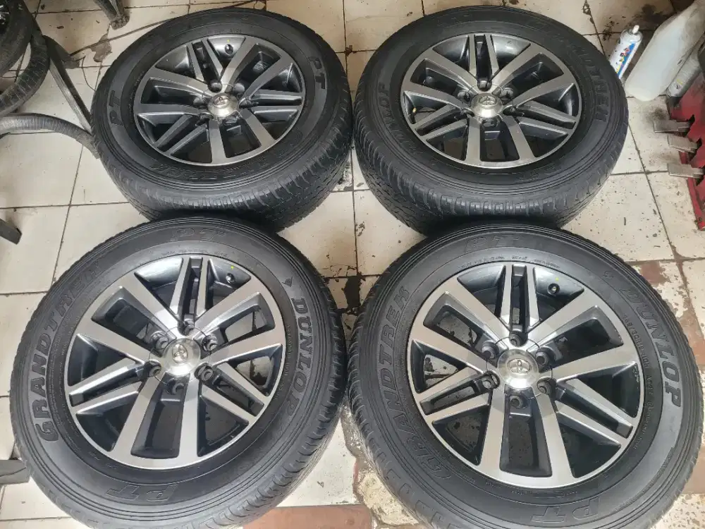Velg oem Toyota fortuner VRZ R18 paket ban second 4pcs terima tt