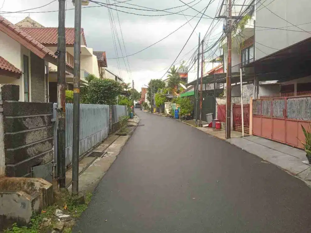 **SURVEY YUK** Rumah cakep pondok kelapa duren sawit