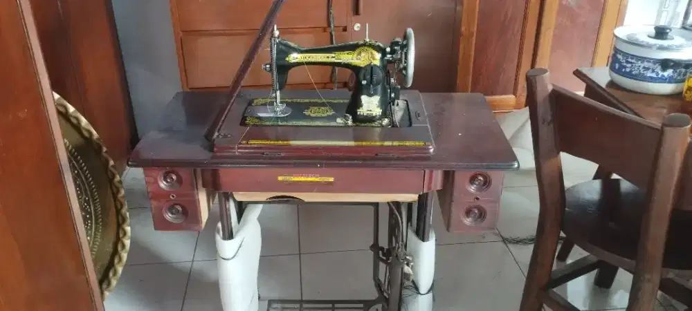 Mesin jahit tradisional buterfly original